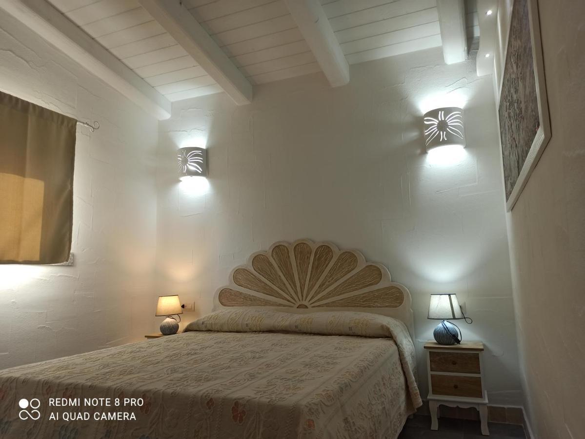 Bello Bello Rooms Санта-Тереза-Галлура Екстер'єр фото